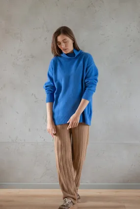 Cosy Classic Oversized Wool Turtleneck - Blue