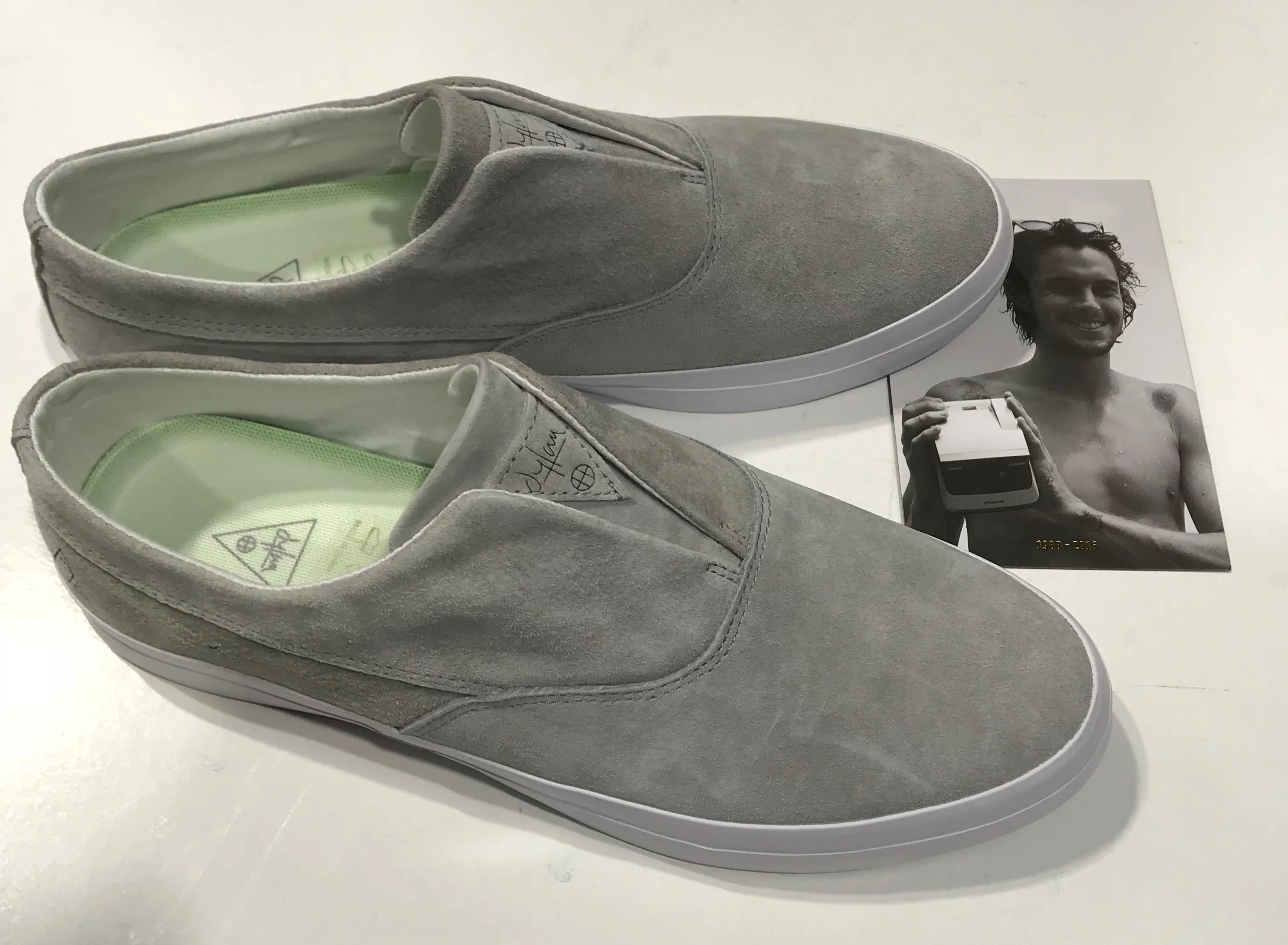 HUF DYAN SLIP ON VC00009 ASH