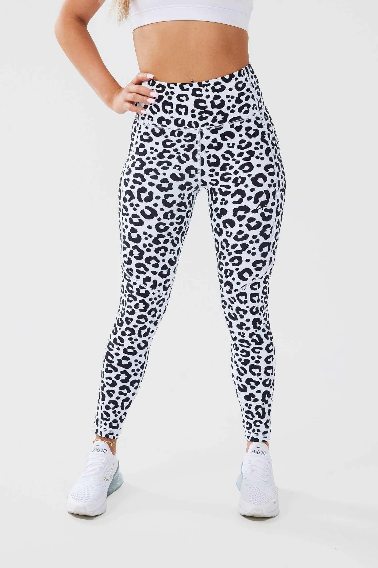 LUXE SCRUNCH BUM POCKET LEGGINGS - LEOPARD