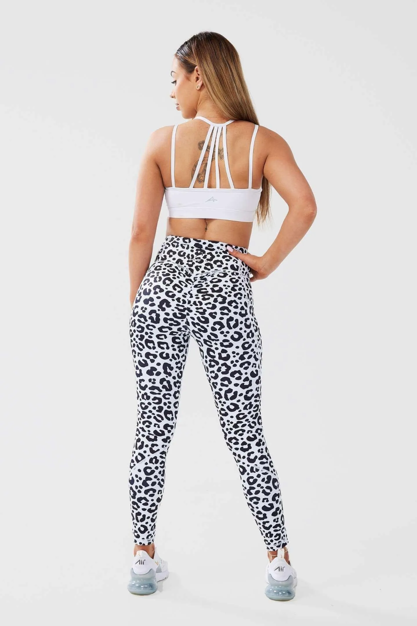 LUXE SCRUNCH BUM POCKET LEGGINGS - LEOPARD