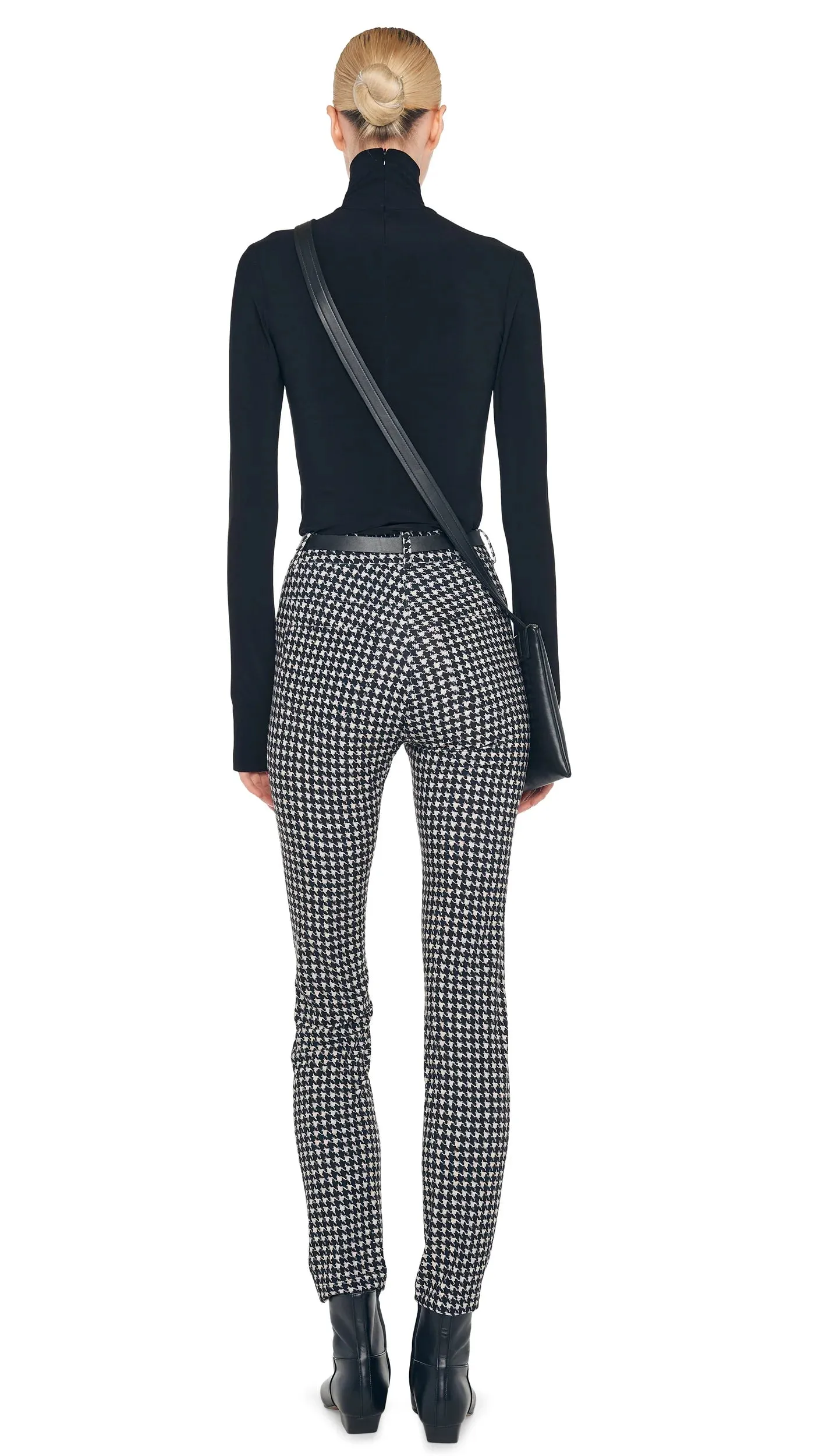SLIM FIT LONG SLEEVE TURTLE TOP SHORT BY NORMA KAMALI FALL 24